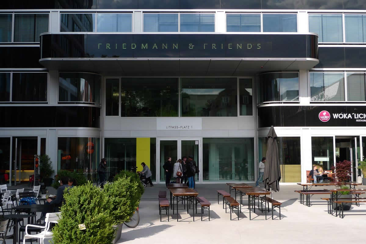 Friedmann & Friends